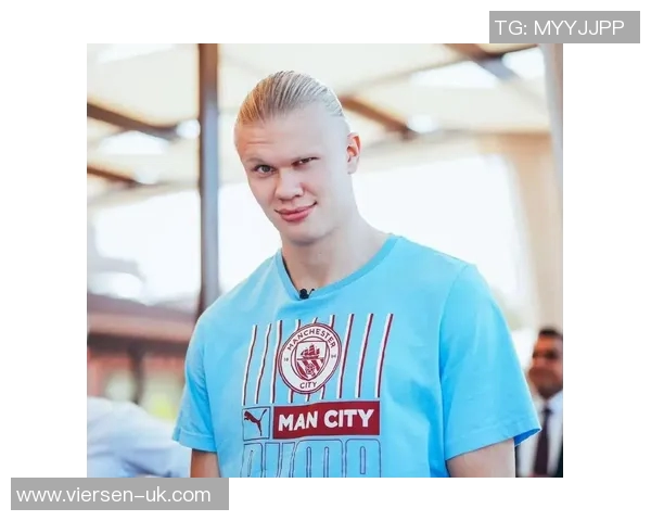 全球知名白人足球明星的名字及其成就盘点 全球知名白人足球明星的名字及其成就盘点